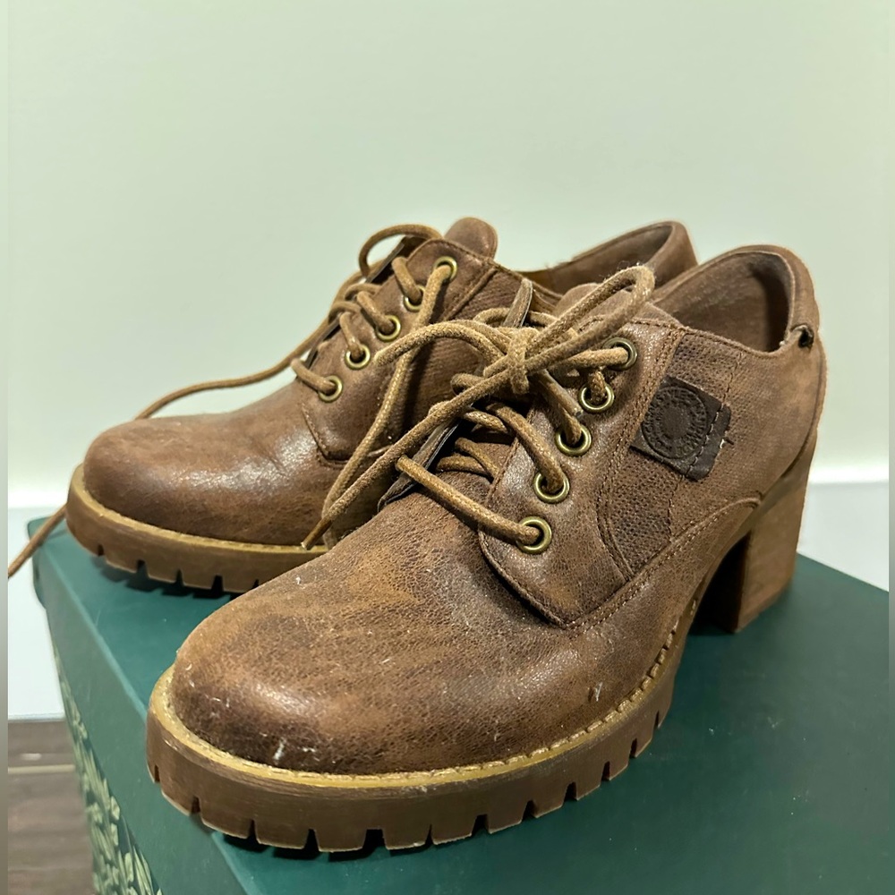 Softmoc Oxford Heels